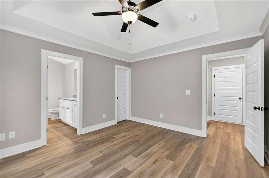 Spacious, unfurnished interior of a new home in , Athens (Image 22).