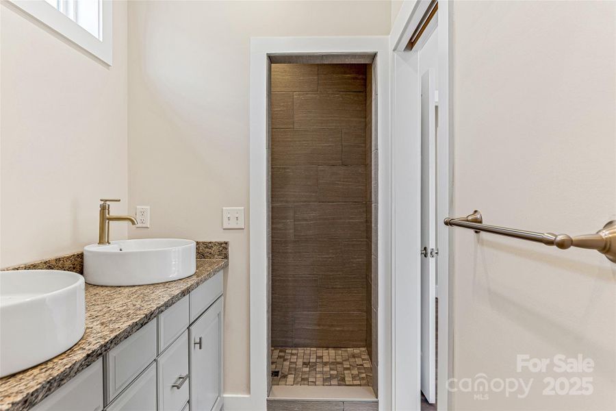 Furnished interior view inside a new home in , Asheville (Image 7).