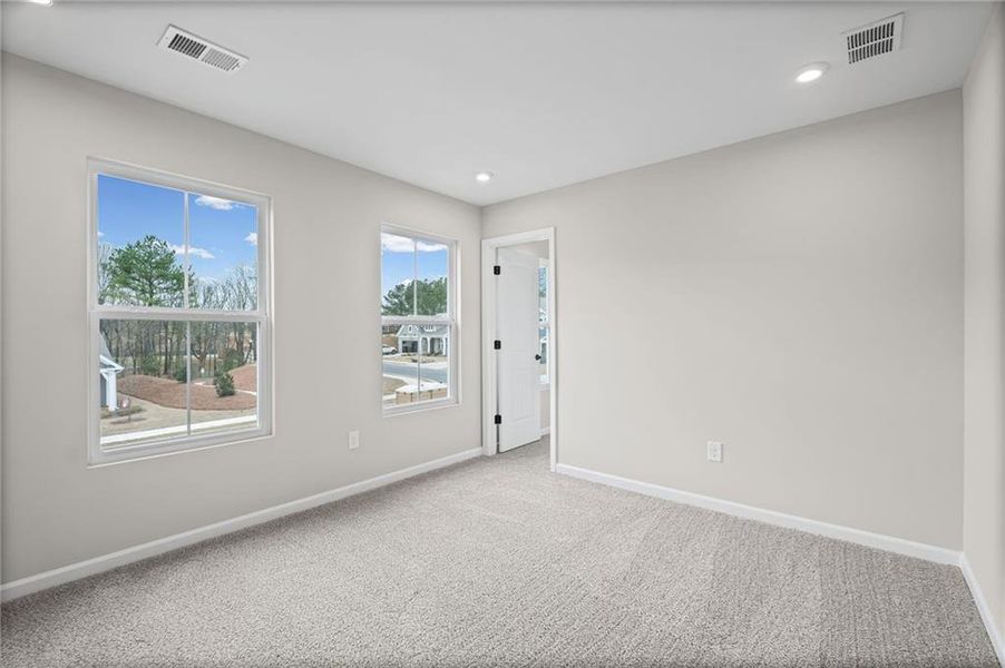 Spacious, unfurnished interior of a new home in Cherry Glen, Euharlee (Image 27).