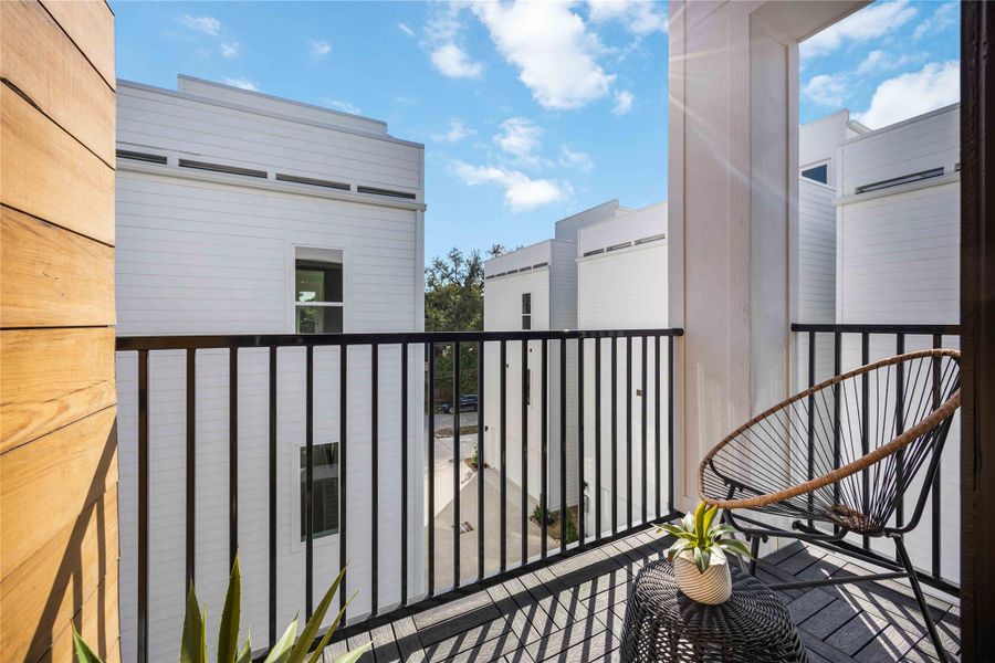 Image 8 of a home in . Image 8 of a home in .