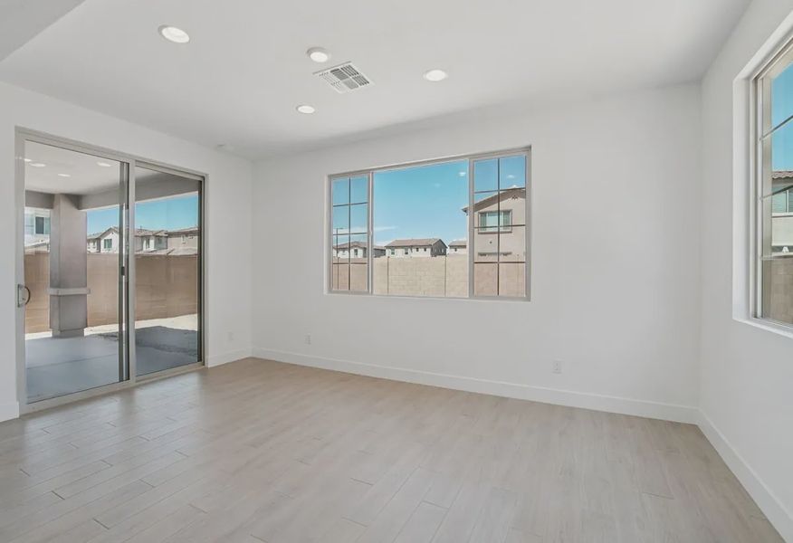 Dining - 6 of 13 Dining - 6 of 13