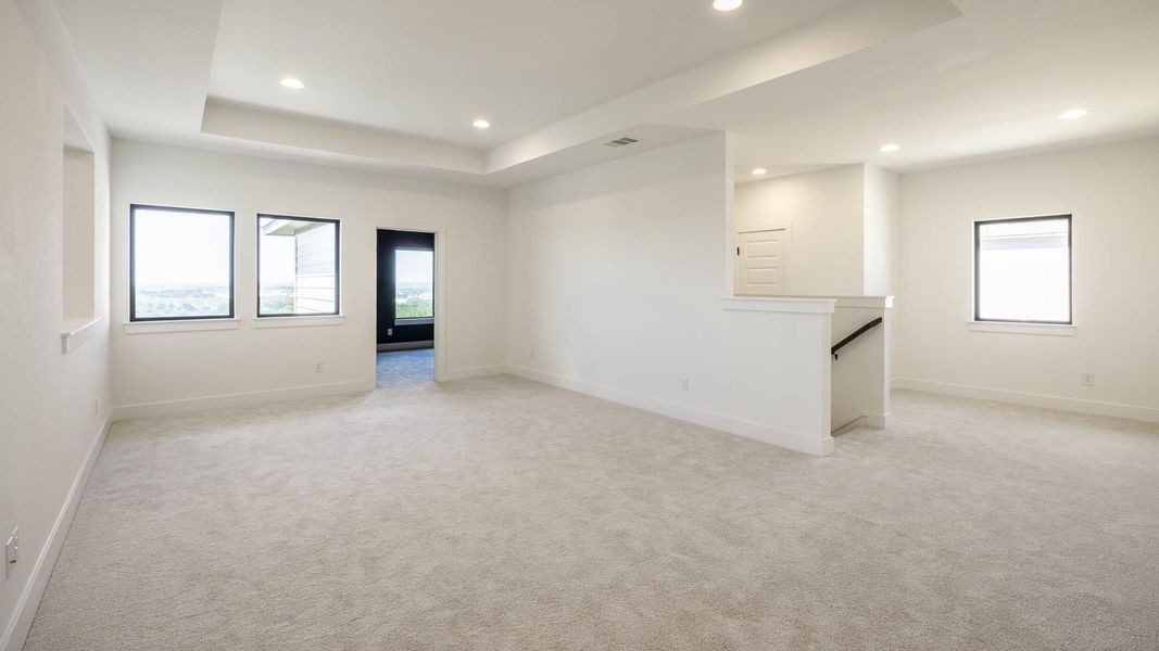 Spacious, unfurnished interior of a new home in Santa Rita Ranch - Eldorado, Liberty Hill (Image 9). Spacious, unfurnished interior of a new home in Santa Rita Ranch - Eldorado, Liberty Hill (Image 9).
