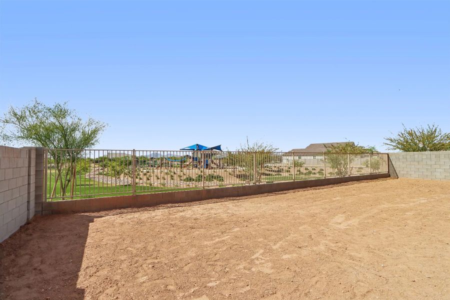 Backyard with view fencing with view of park