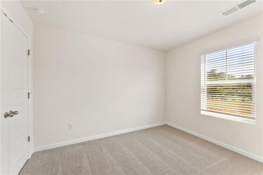 Spacious, unfurnished interior of a new home in Oakhill Estates, Adairsville (Image 16). Spacious, unfurnished interior of a new home in Oakhill Estates, Adairsville (Image 16).