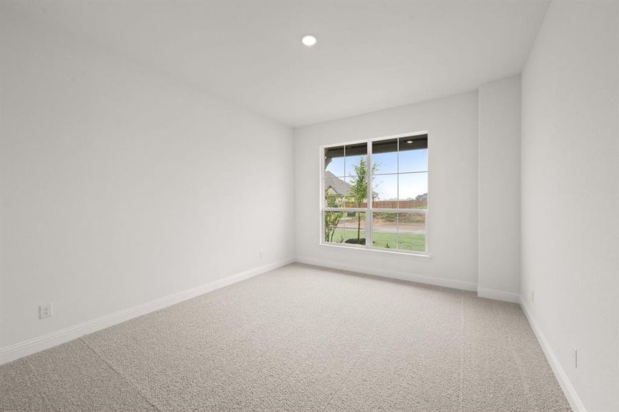 Spacious, unfurnished interior of a new home in Coyote Crossing, Godley (Image 13).