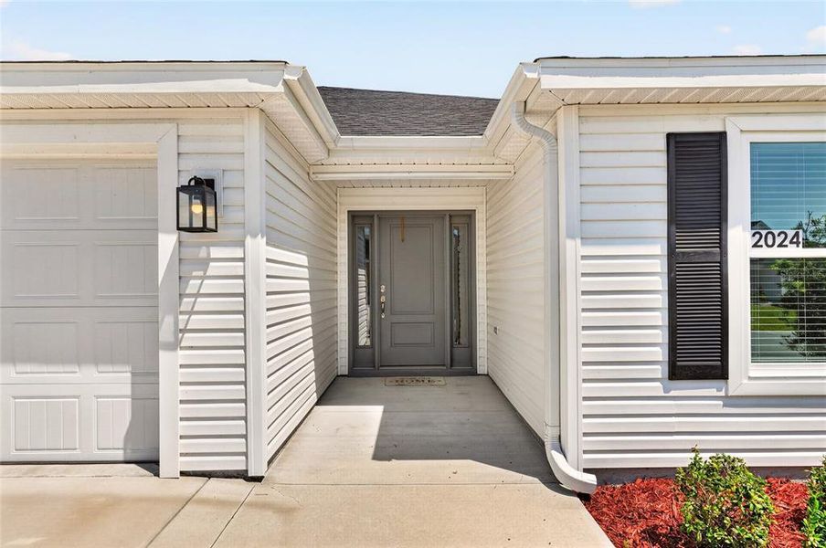 Exterior details and patio area of a home in , The Villages (Image 32).