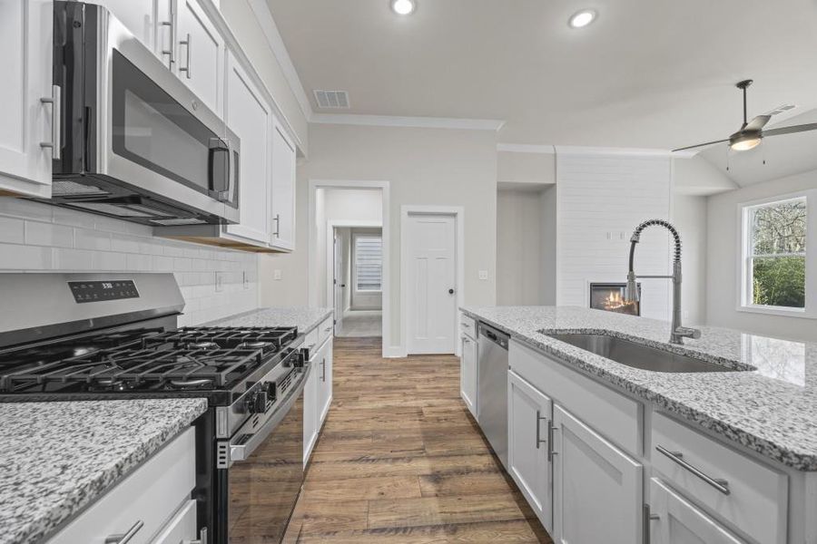 Furnished interior view inside a new home in , Hartwell (Image 10).