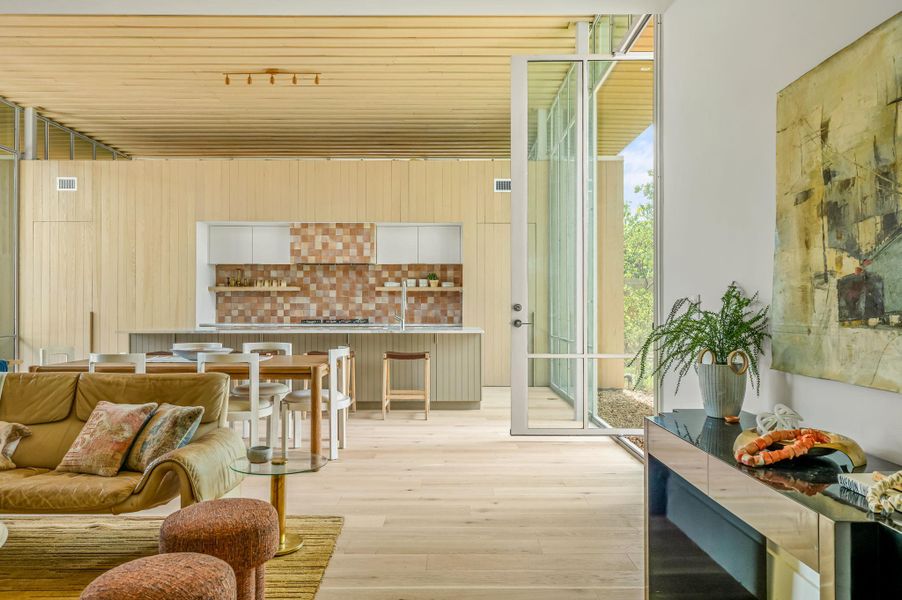 Community amenities in , Austin (Image 36).