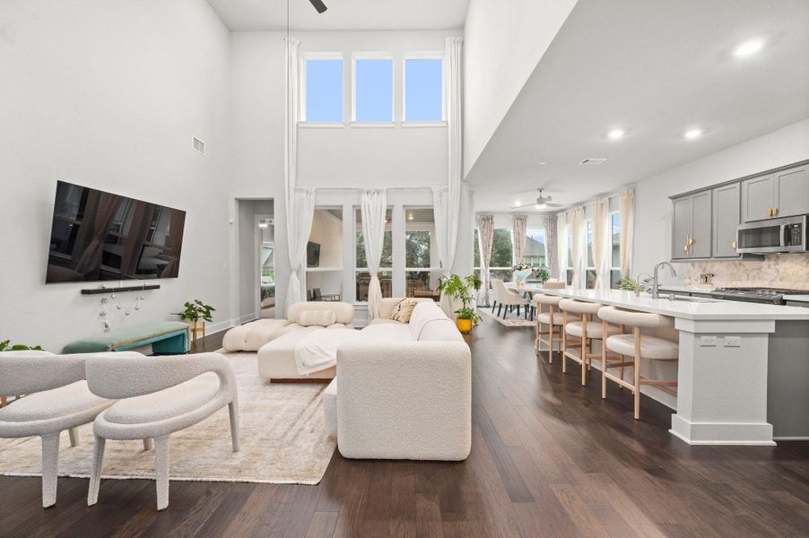 Furnished interior view inside a new home in Bluffview 50s, Leander (Image 16). Furnished interior view inside a new home in Bluffview 50s, Leander (Image 16).