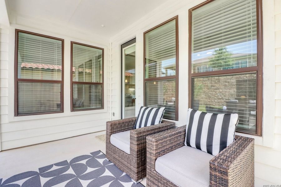 Exterior details and patio area of a home in Kissing Tree, San Marcos (Image 3).