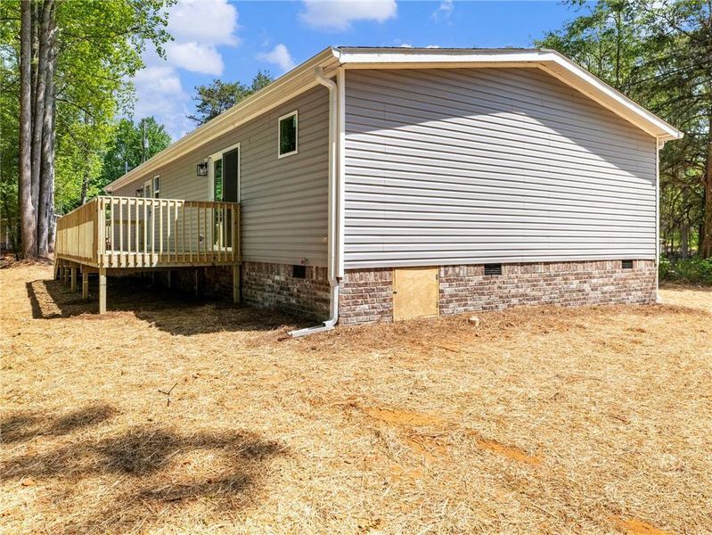 Exterior details and patio area of a home in , Gainesville (Image 16).