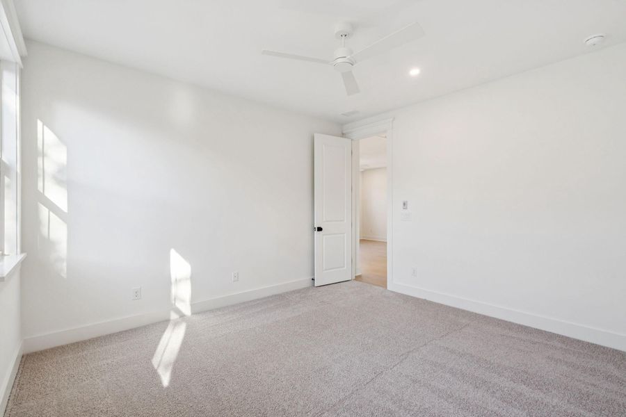 Spacious, unfurnished interior of a new home in , Mount Pleasant (Image 53).