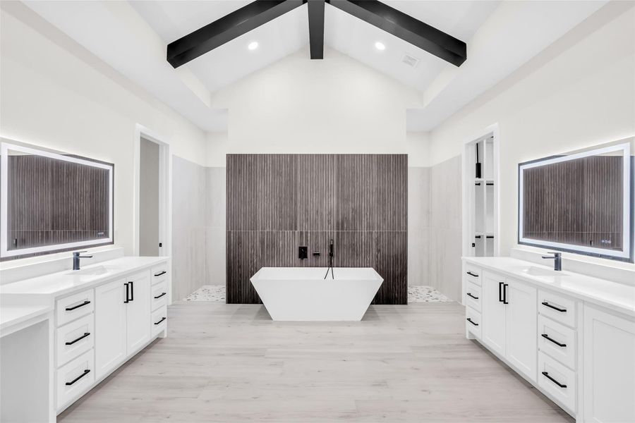 Furnished interior view inside a new home in , Tomball (Image 10).