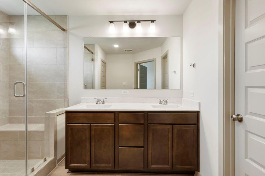 Image 8 of a home in Sterling Ridge. Image 8 of a home in Sterling Ridge.