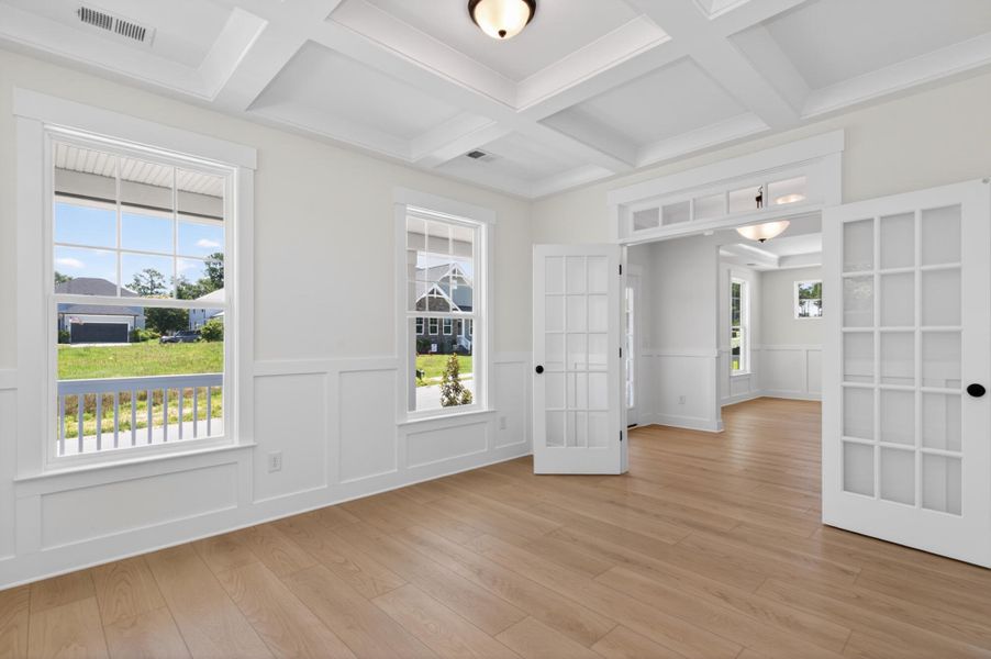 Spacious, unfurnished interior of a new home in Colleton Park, Aiken (Image 13). Spacious, unfurnished interior of a new home in Colleton Park, Aiken (Image 13).