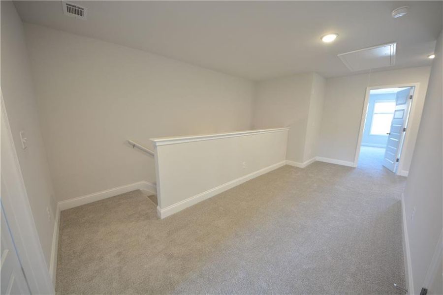 Spacious, unfurnished interior of a new home in Somerset at Riverbrook, Gainesville (Image 26). Spacious, unfurnished interior of a new home in Somerset at Riverbrook, Gainesville (Image 26).