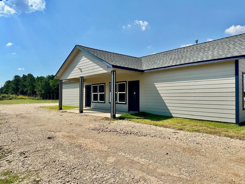 Exterior details and patio area of a home in , Cleveland (Image 18).