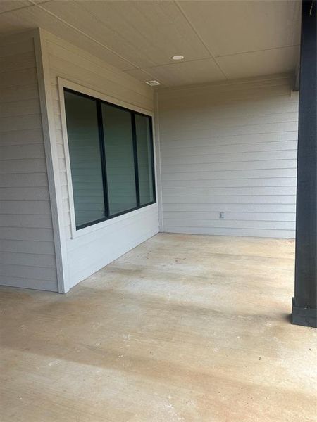 Exterior details and patio area of a home in , Bowie (Image 22).