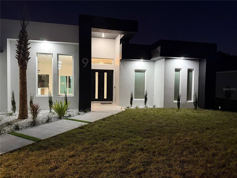 Exterior details and patio area of a home in , Palm Coast (Image 32). Exterior details and patio area of a home in , Palm Coast (Image 32).