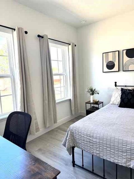 Furnished interior view inside a new home in , Dunnellon (Image 12).