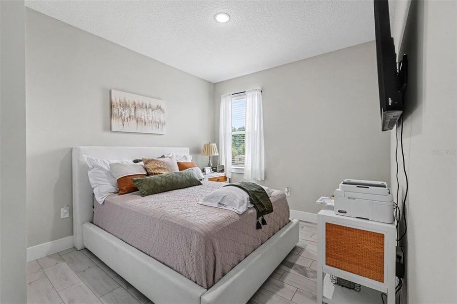 Furnished interior view inside a new home in , Dunnellon (Image 14).