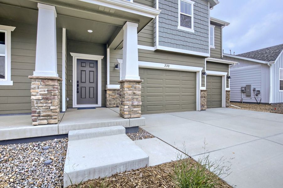 Berthoud, CO New Home.  - Slide 5
