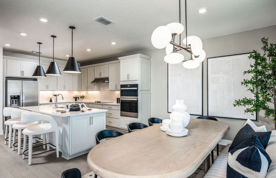 Representative furnished interior of a home built from the Yellowstone by Pulte Homes in Riverwood, Zephyrhills (Image 12).