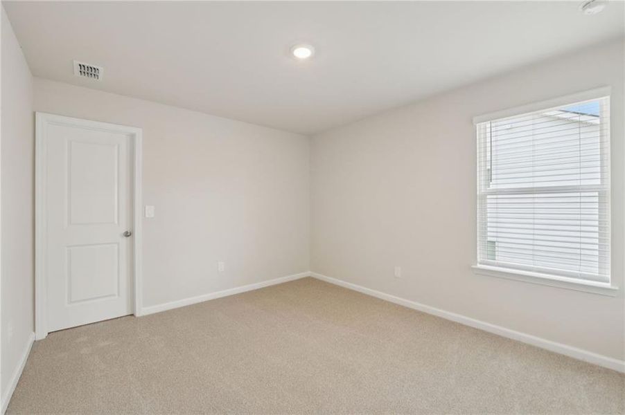 Spacious, unfurnished interior of a new home in Parkside at Grayson, Grayson (Image 34).