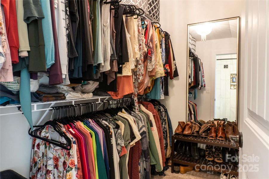 Image 36 of a home in .