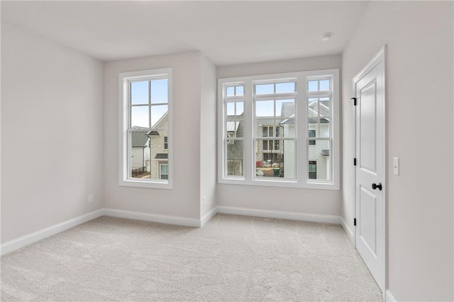 Spacious, unfurnished interior of a new home in Waterside Townhomes, Peachtree Corners (Image 30).