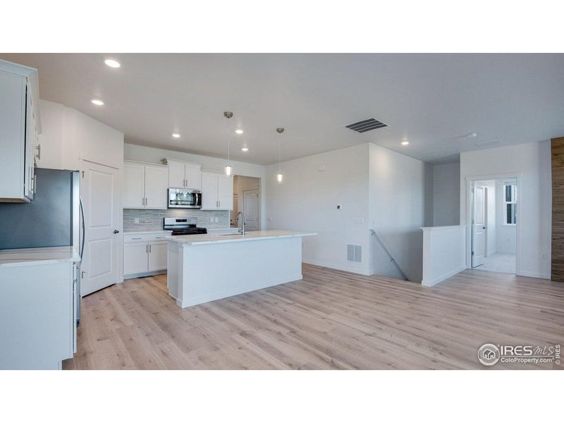 Furnished interior view inside a new home in Vantage, Berthoud (Image 6). Furnished interior view inside a new home in Vantage, Berthoud (Image 6).