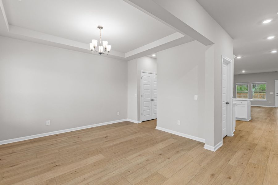 Spacious, unfurnished interior of a new home in Sweetgrass at Summers Corner, Summerville (Image 37).