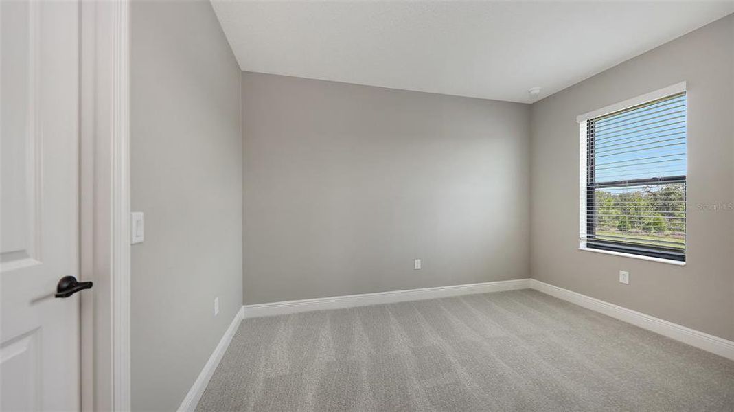 Spacious, unfurnished interior of a new home in Palm Grove, Lakewood Ranch (Image 14).