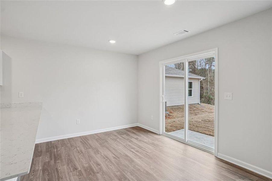 Spacious, unfurnished interior of a new home in Arrowhead By The Lake, Lizella (Image 15).