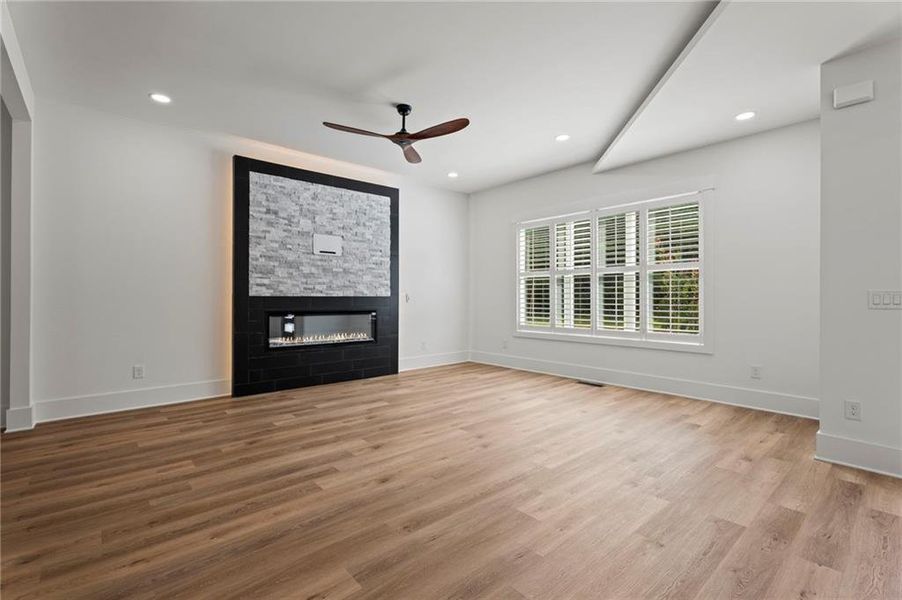 Spacious, unfurnished interior of a new home in , Stockbridge (Image 36).