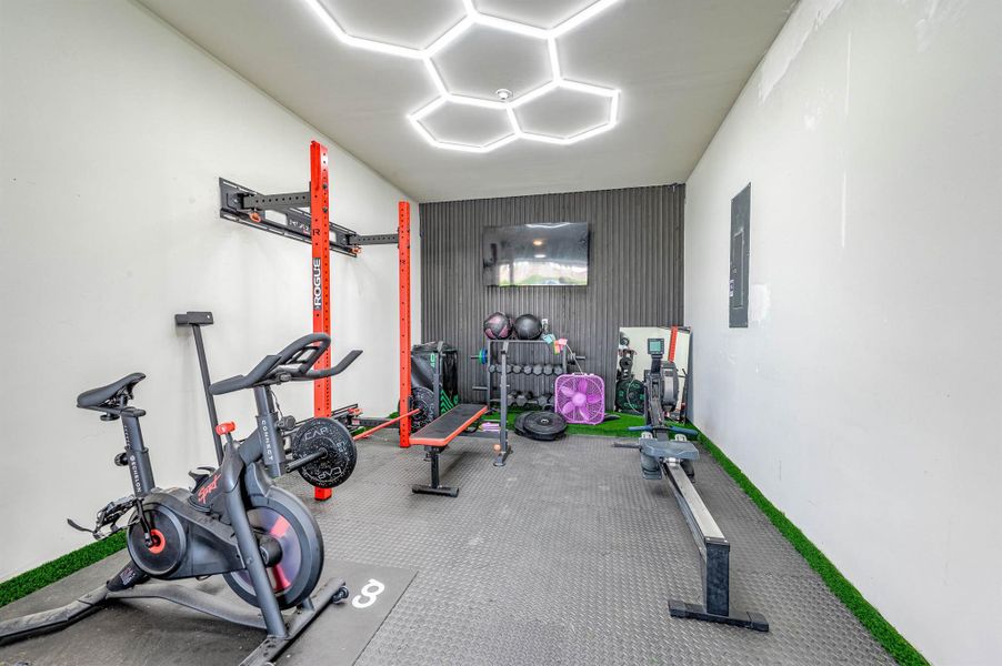 Image 33 of a home in Sunterra 60ft. Image 33 of a home in Sunterra 60ft.