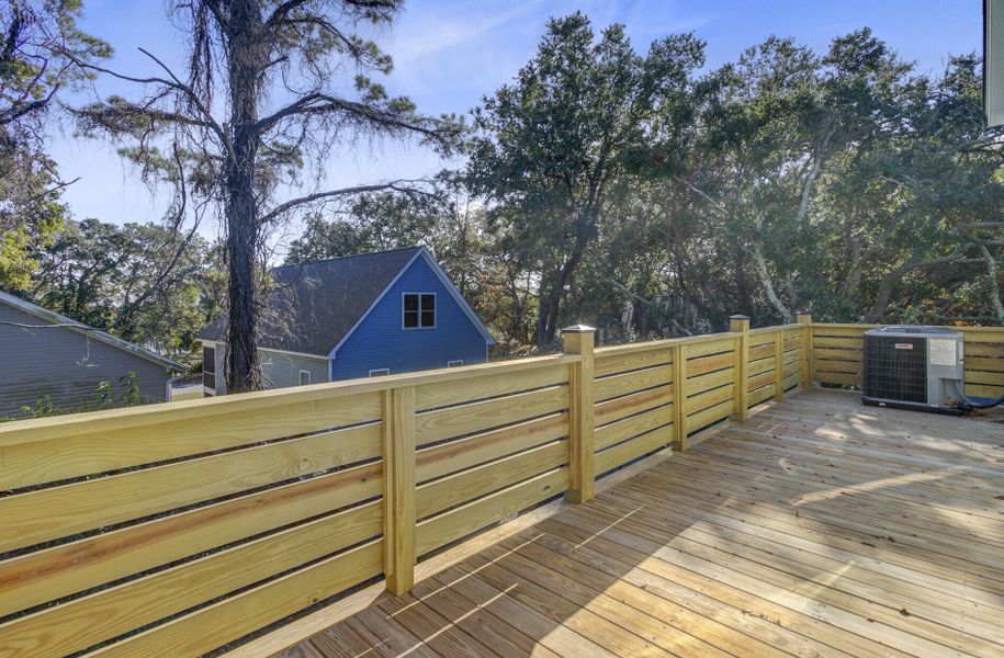 Exterior details and patio area of a home in , Charleston (Image 31).
