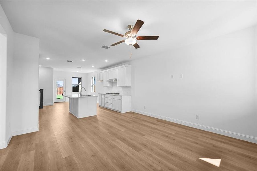 117 North Sky Drive ~ Ready Now 117 North Sky Drive ~ Ready Now