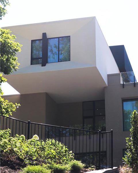 Front exterior of a new home in , Atlanta, GA, highlighting curb appeal (Image 2). Front exterior of a new home in , Atlanta, GA, highlighting curb appeal (Image 2).