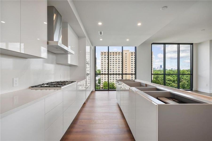 Furnished interior view inside a new home in , Atlanta (Image 6).
