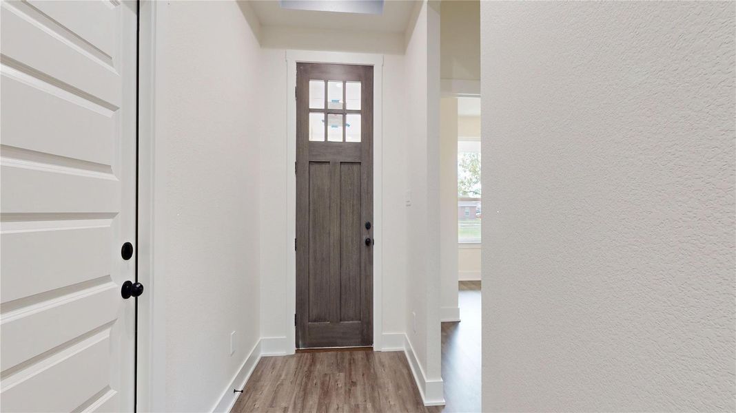 Spacious, unfurnished interior of a new home in , Houston (Image 23).