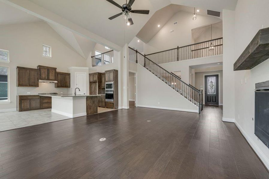 Spacious, unfurnished interior of a new home in Monterra, Fate (Image 13). Spacious, unfurnished interior of a new home in Monterra, Fate (Image 13).