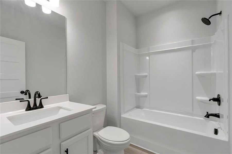 Furnished interior view inside a new home in , Gainesville (Image 6).