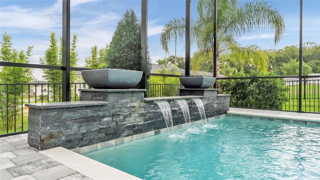 Community amenities in , Lakeland (Image 52).