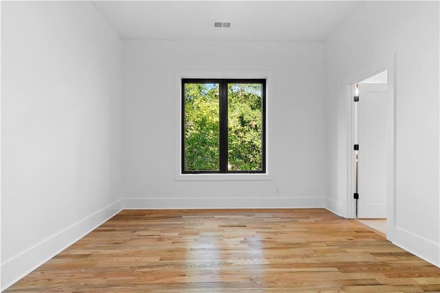 Spacious, unfurnished interior of a new home in , Atlanta (Image 61).