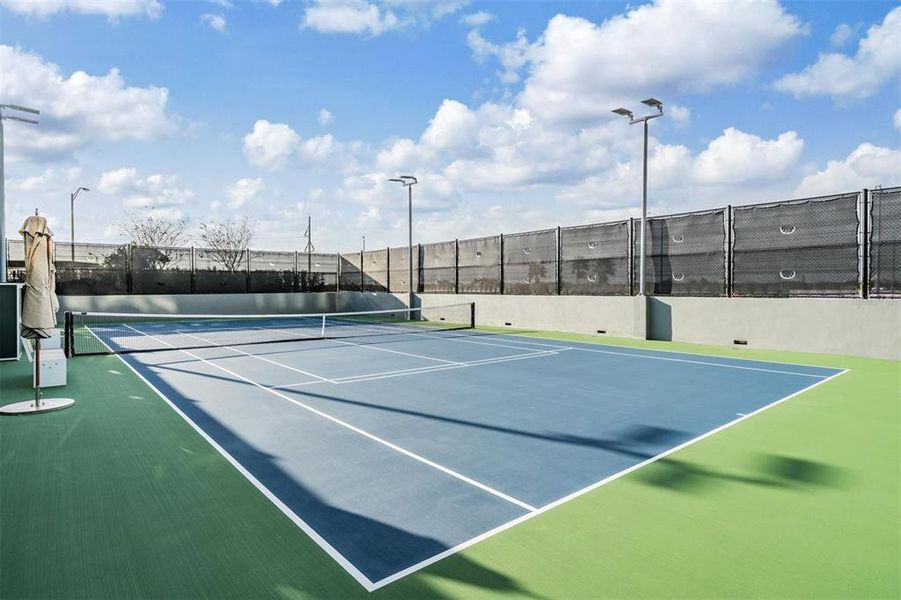 Community amenities in The Ritz-Carlton Residences, Tampa (Image 50).