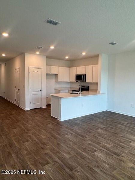 Image 45 of a home in The Landing.