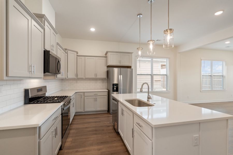 Furnished interior view inside a new home in Myers Park, Arlington (Image 9).