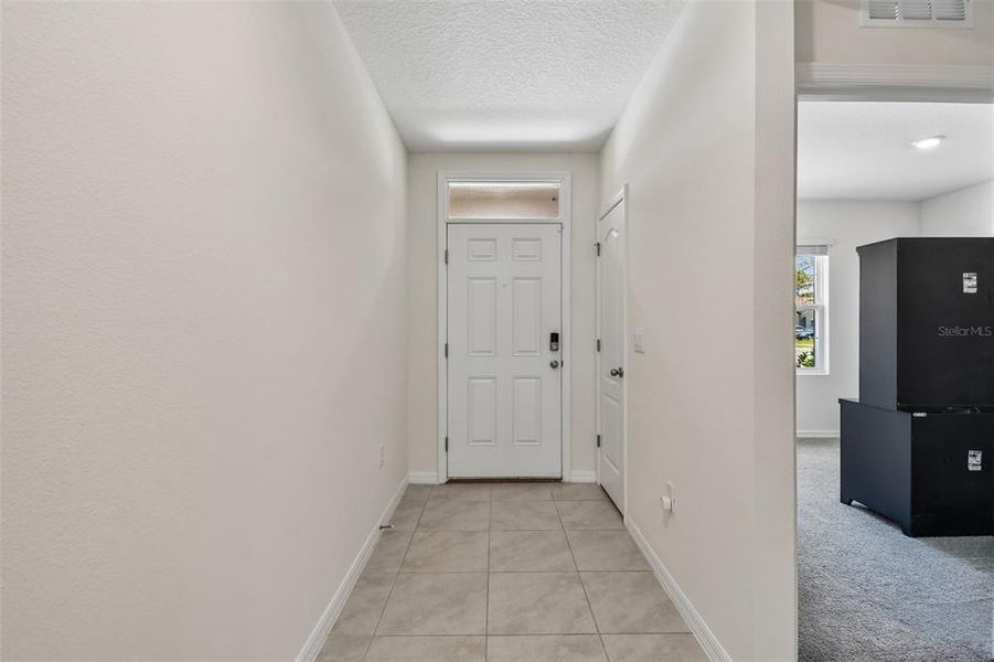 Spacious, unfurnished interior of a new home in Riviera Bella, Debary (Image 34).