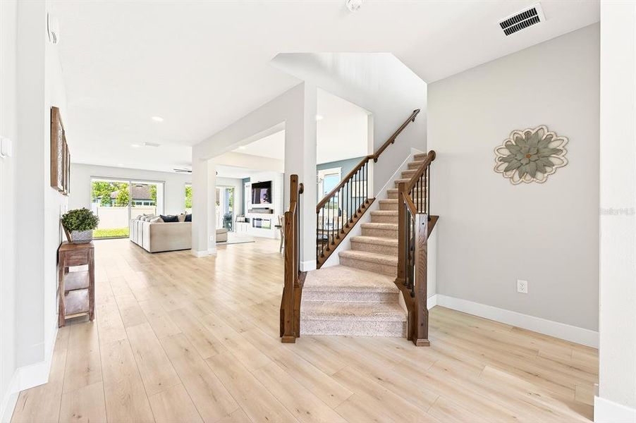 Furnished interior view inside a new home in , Oviedo (Image 15).